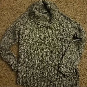 NWT Womens Turtleneck